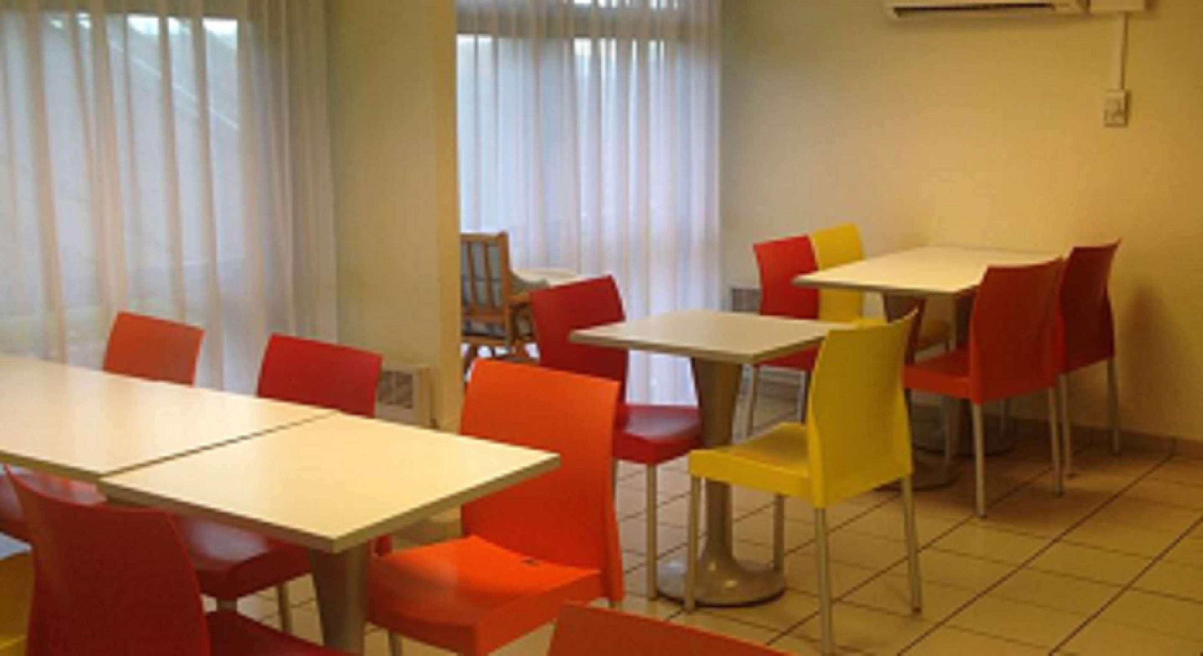 Kyriad Niort - La Creche Dış mekan fotoğraf