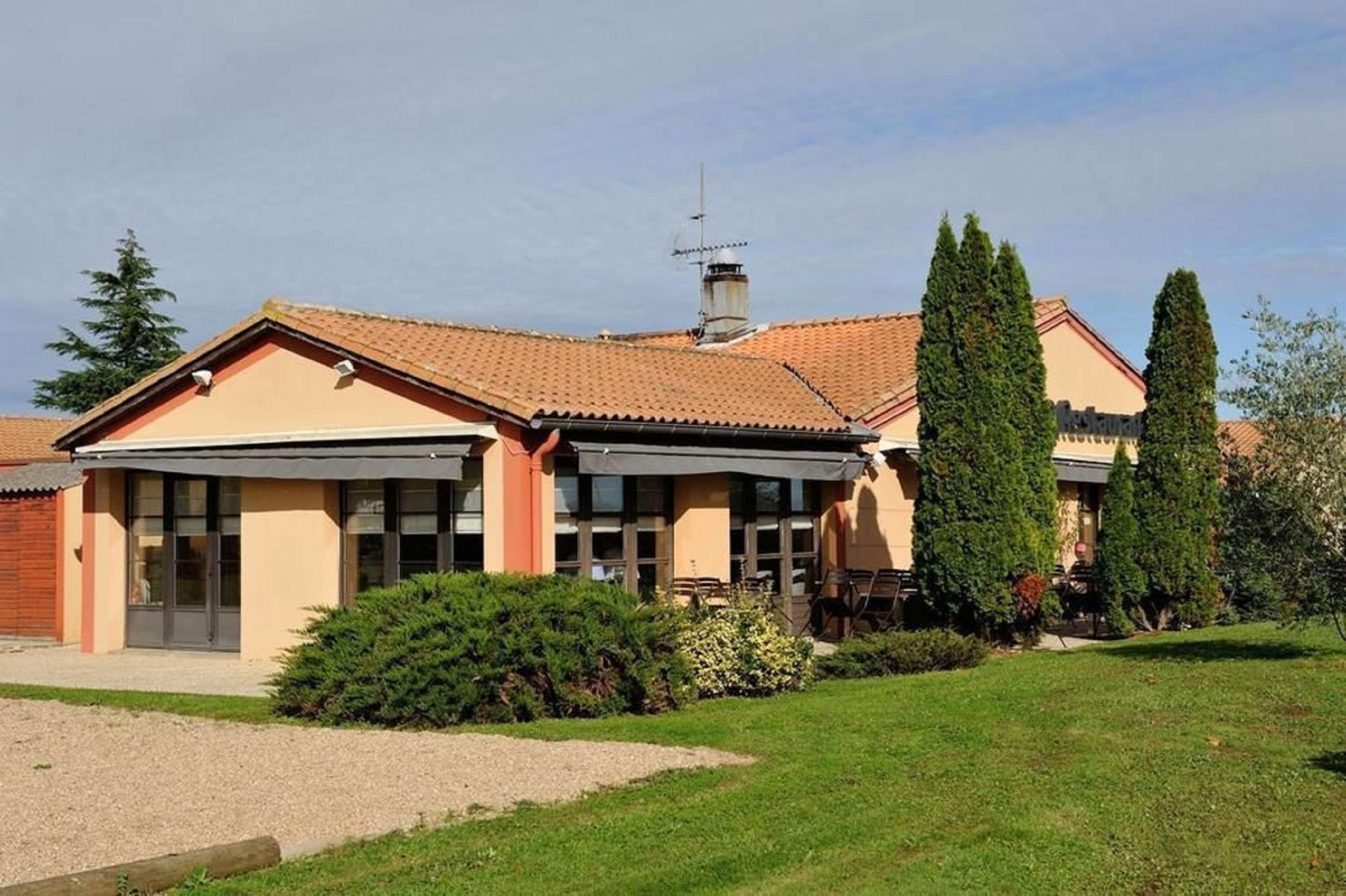 Kyriad Niort - La Creche Dış mekan fotoğraf