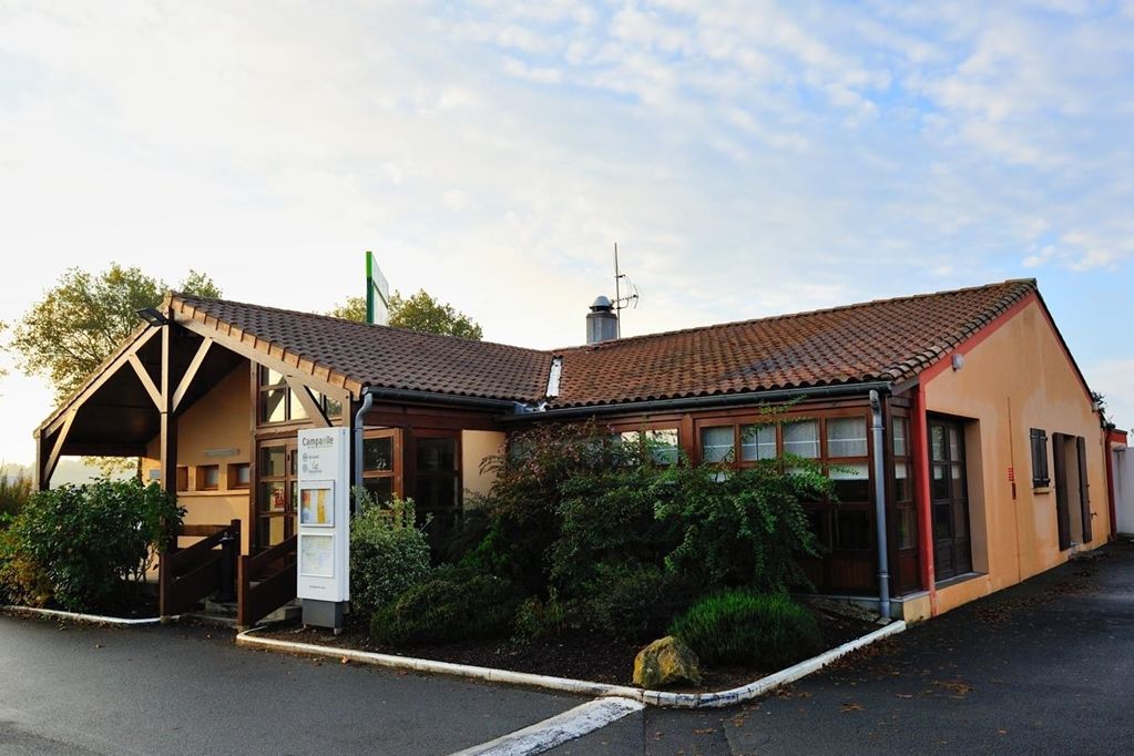 Kyriad Niort - La Creche Dış mekan fotoğraf