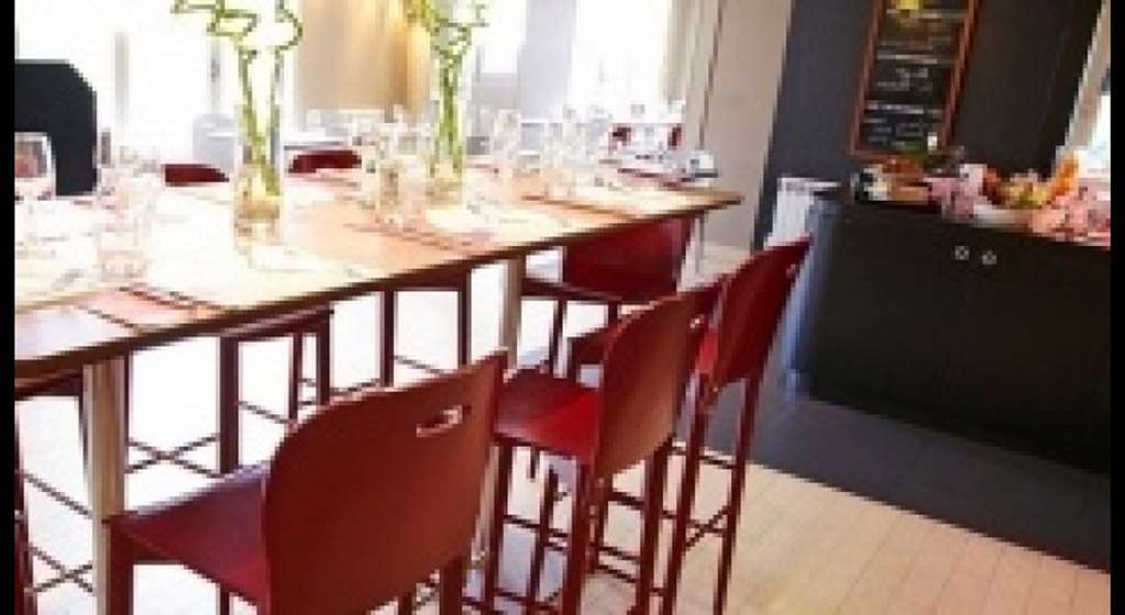 Kyriad Niort - La Creche Restoran fotoğraf